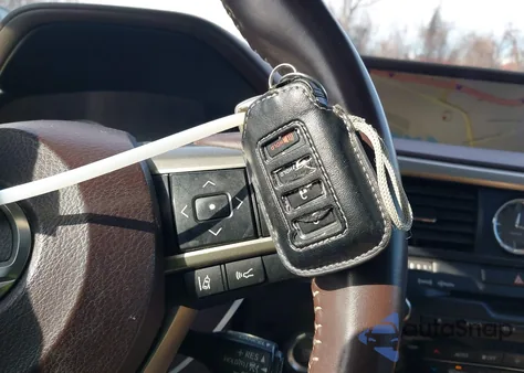 2017 Lexus Rx 350 z USA, uszkodzony, nr VIN 2T2BZMCA3HC063889